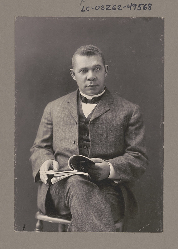 \"Booker
